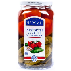 Assorti okurky a rajčata Nižyn 920g (pevný podíl: 460g)