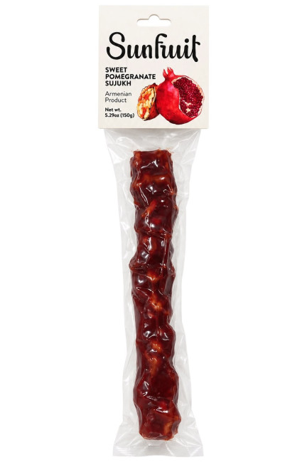 detail Sladký sujuk s vlaškými ořechy a přichutí granátového jablka 150g Sunfruit